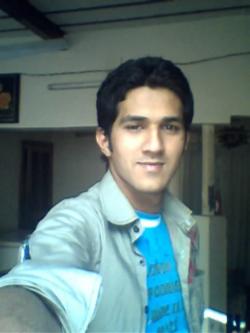 zeeshan abid model in Multan