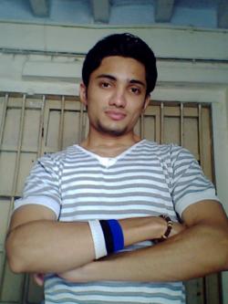 farhan model in Karachi