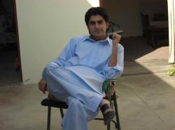 Farhan Athar model in Lahore