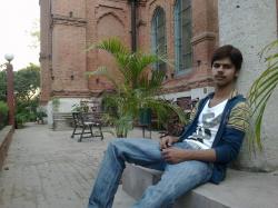 Hamza Ijaz model in Lahore