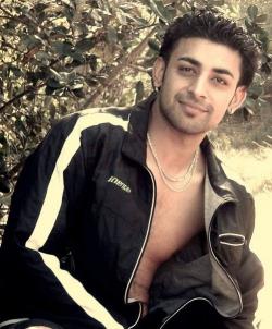 ammad azhar model in Gujranwala