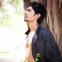 Umair Abbas model in Karachi
