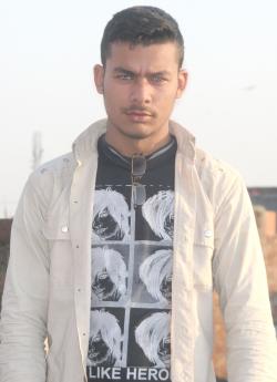 Amir model in Lahore
