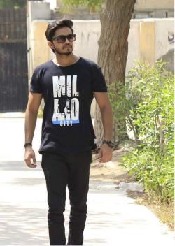 syed zain hussain model in Karachi