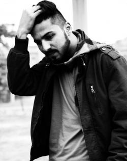 intizar baloch model in Lahore