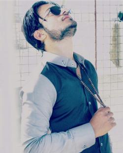 waheed Memon model in Karachi