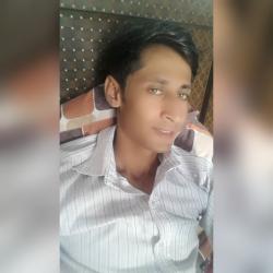 Tariq Hussain model in Karachi