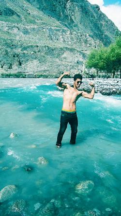 KAmrAn GiLgiti model in Gilgit