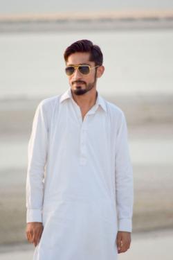 Arslan Tariq model in Rahimyar Khan