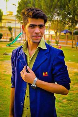 junaid model in Karachi
