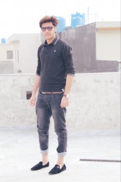 Abdul Ahad model in Lahore