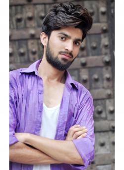 Zubair Ayaz model in Lahore