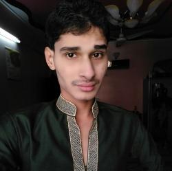 Bilal Lodhi model in Karachi