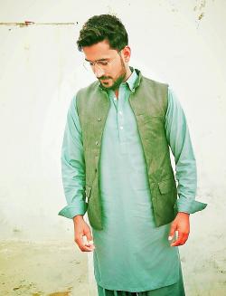 Imran khan model in Bahawalpur