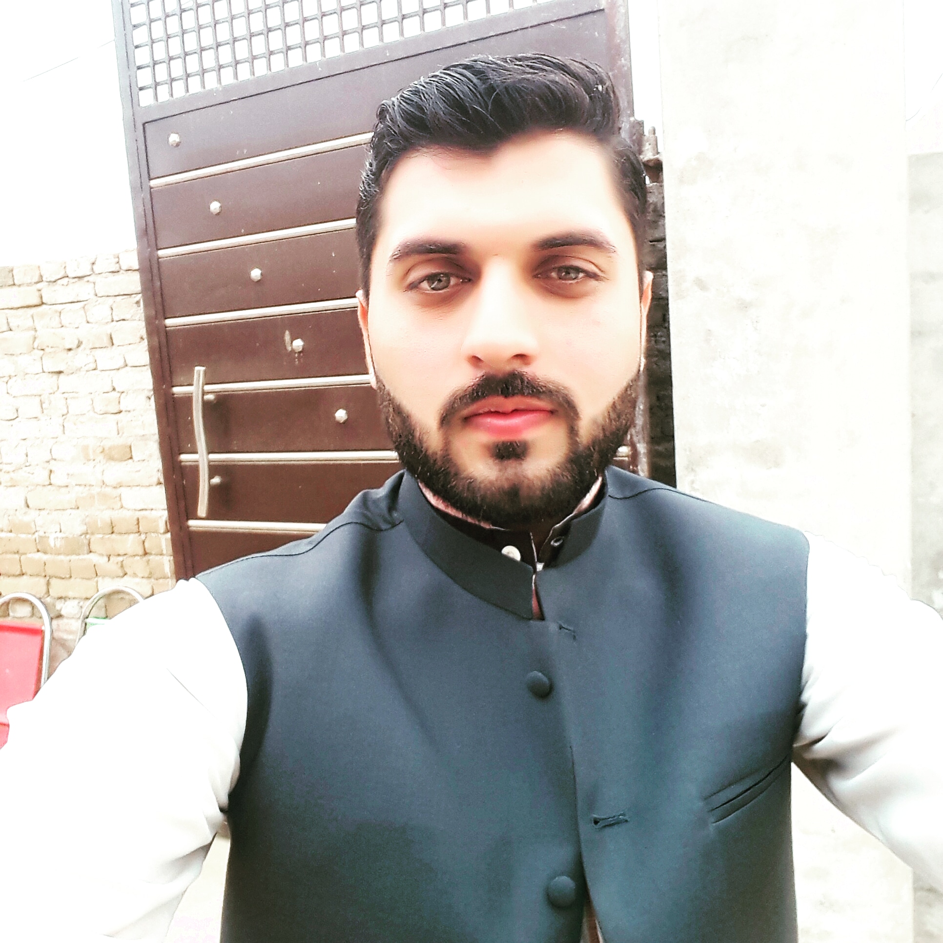 male model in karachi for Pakistan azizullahkhan